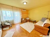Apartament cu 3 camere de vânzare în zona Aurel Vlaicu 