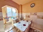 Apartament cu 3 camere de vânzare în zona Aurel Vlaicu 