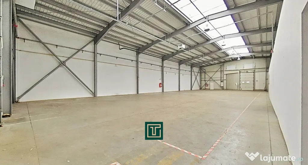 Hală industrială 704 mp de vânzare în Zona Industrială