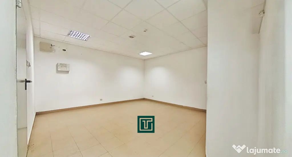 Hală industrială 704 mp de vânzare în Zona Industrială