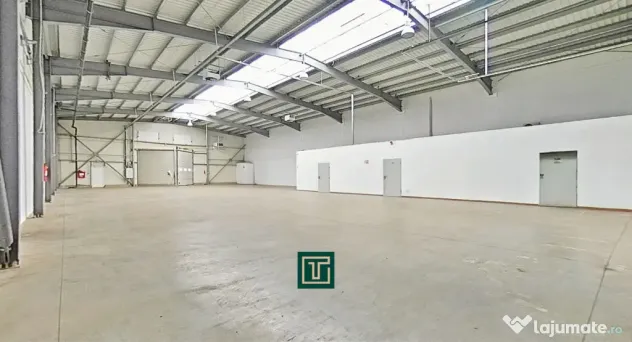 Hală industrială 704 mp de vânzare în Zona Industrială