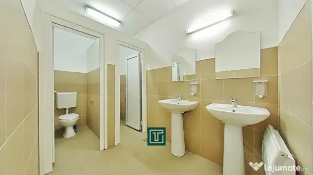 Hală industrială 704 mp de vânzare în Zona Industrială