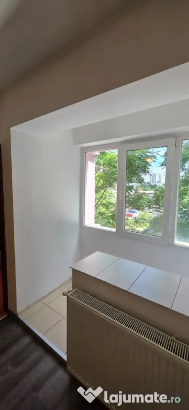 Proprietar vand Garsoniera Fizicienilor