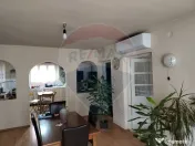 Casă / Vilă cu 4 camere de vânzare
