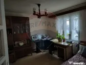 Casă / Vilă cu 4 camere de vânzare 