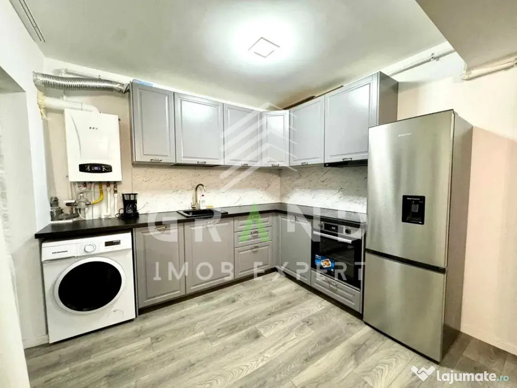 Apartament cu 2 Camere | Semidecomandat | Balcon | Dambu Rot