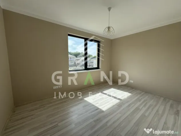 OPORTUNITATE!Casă individuală | 4 camere | 3 băi | Garaj