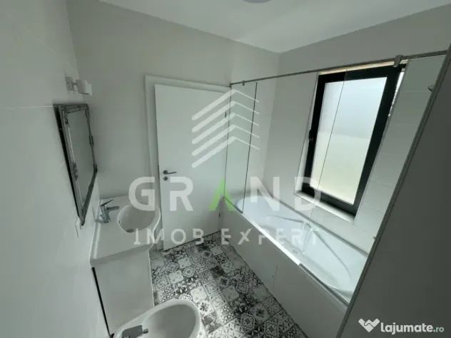 OPORTUNITATE!Casă individuală | 4 camere | 3 băi | Garaj