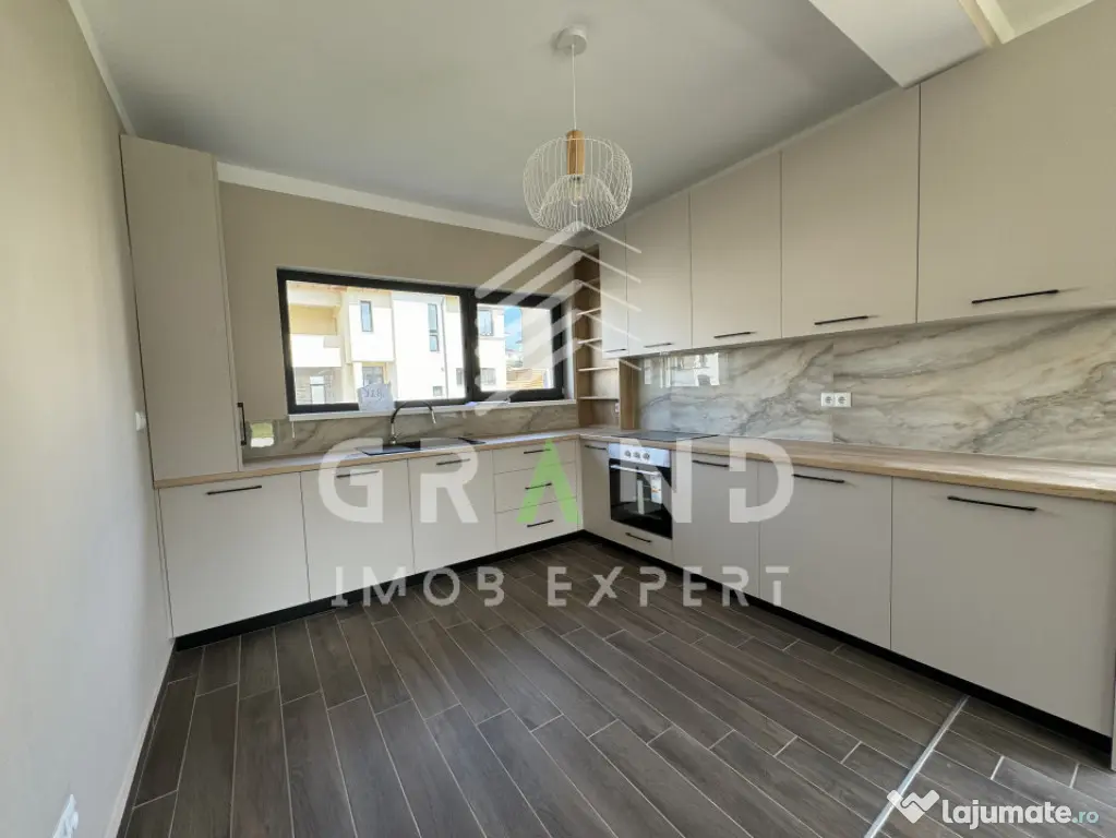OPORTUNITATE!Casă individuală | 4 camere | 3 băi | Garaj