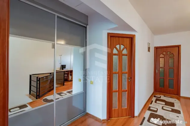Casă P+1 | Teren 327 mp | Panouri fotovoltaice | Valu lu...