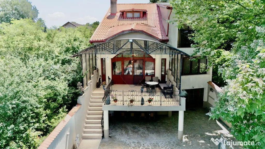 Casa/Vila Premium de vanzare Lacul Snagov / ponton / pisc...