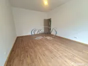 Apartament versatil cu gradina in zona The Office 