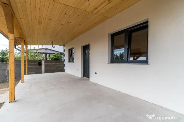 Casă nouă 4 camere, ideală pentru familie. Toate utili...