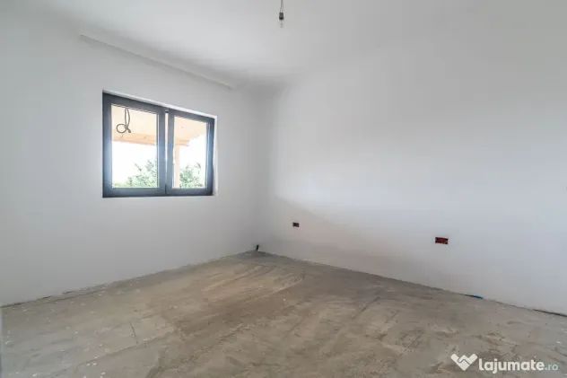 Casă nouă 4 camere, ideală pentru familie. Toate utili...