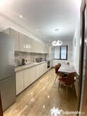 Garsoniera Premium / Zona Coresi Tractorul 