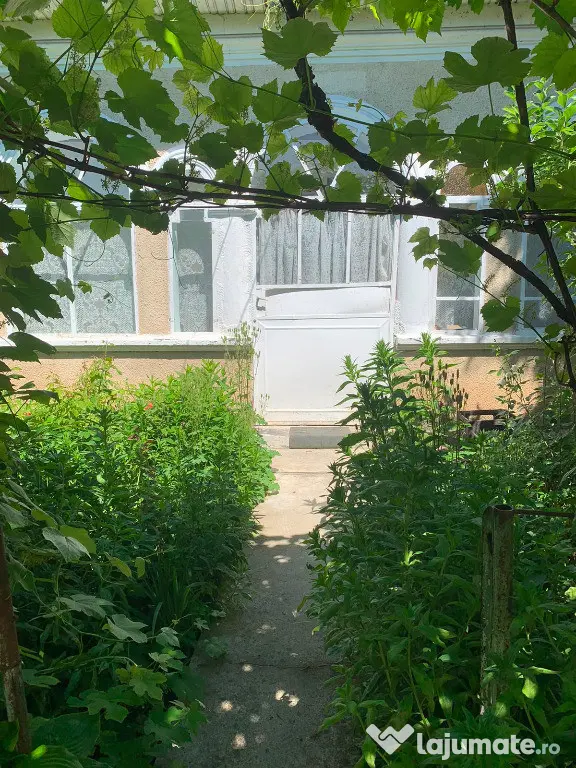 Casa+teren comuna nana,jud calarasi