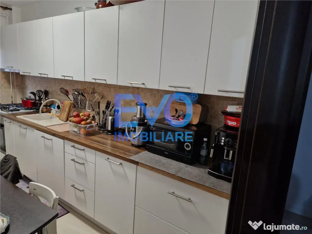 Apartament 3 camere, 75mp, boxa, loc parcare, Valea Lupului