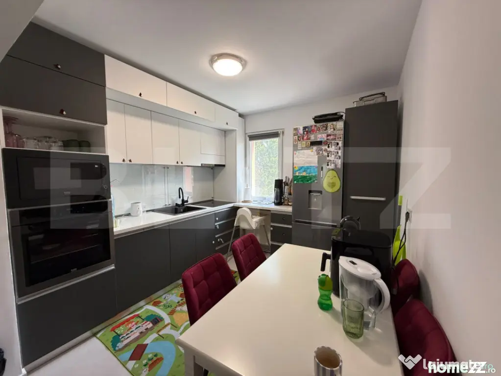 Apartament modern cu 2 camere, renovat complet, loc de parca - Brasov (Brasov)