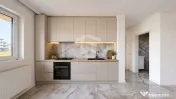 DOBROESTI - Stejarului | 3 Camere cu Curte + Parcare | Bl...
