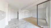 DOBROESTI - Stejarului | 3 Camere cu Curte + Parcare | Bl...