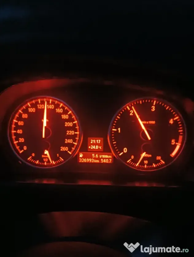 Vând BMW X1 S Drive