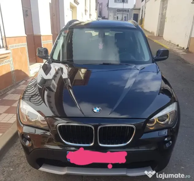 Vând BMW X1 S Drive