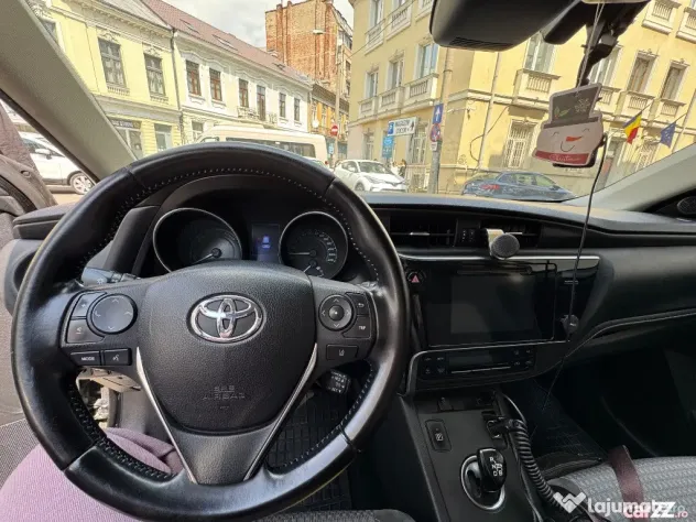 Toyota Auris Hibrid