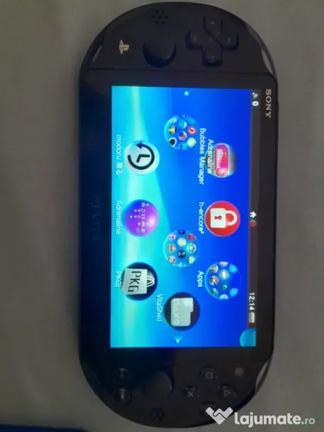 PS vita +adaptor sd2vita +card32 GB
