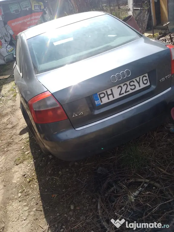 AUDI A4 2002 — imagine 2