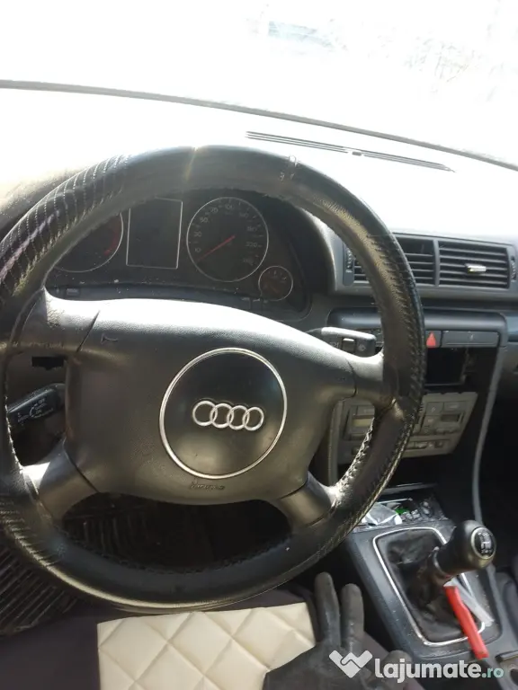 AUDI A4 2002 — imagine 3