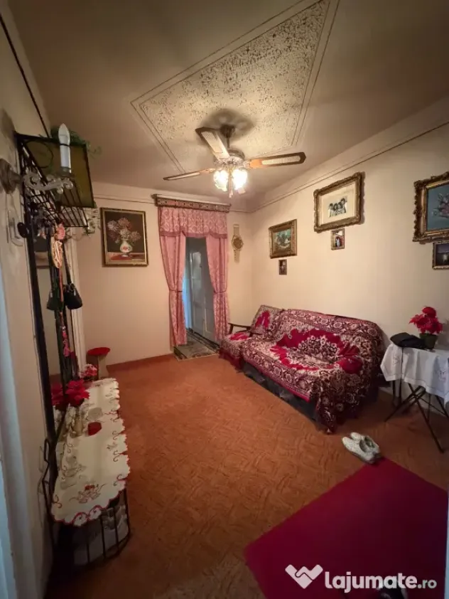 Apartament cu 3 camere 80mp in zona Vlaicu, Arad