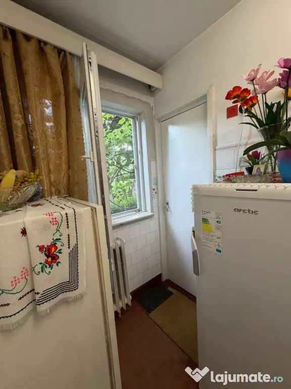 Apartament cu 3 camere 80mp in zona Vlaicu, Arad
