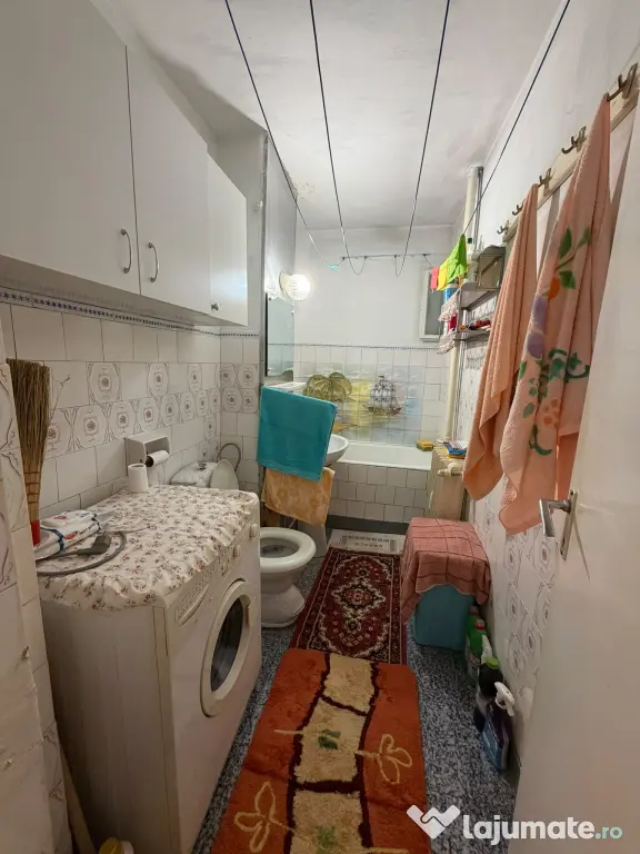 Apartament cu 3 camere 80mp in zona Vlaicu, Arad