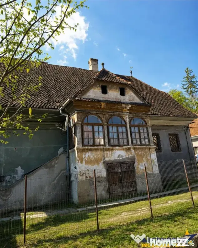 Proprietate de colectie, monument de valoare nationala, deta
