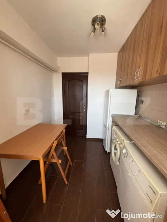 Apartament 3 camere, 76 mp, zona Gheorghe Doja