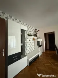Chirie apartament 4 camere Nufarul 