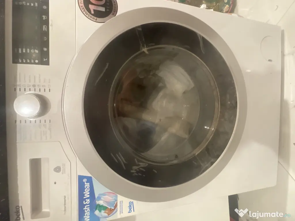 Mașină de spălat Beko cu uscător