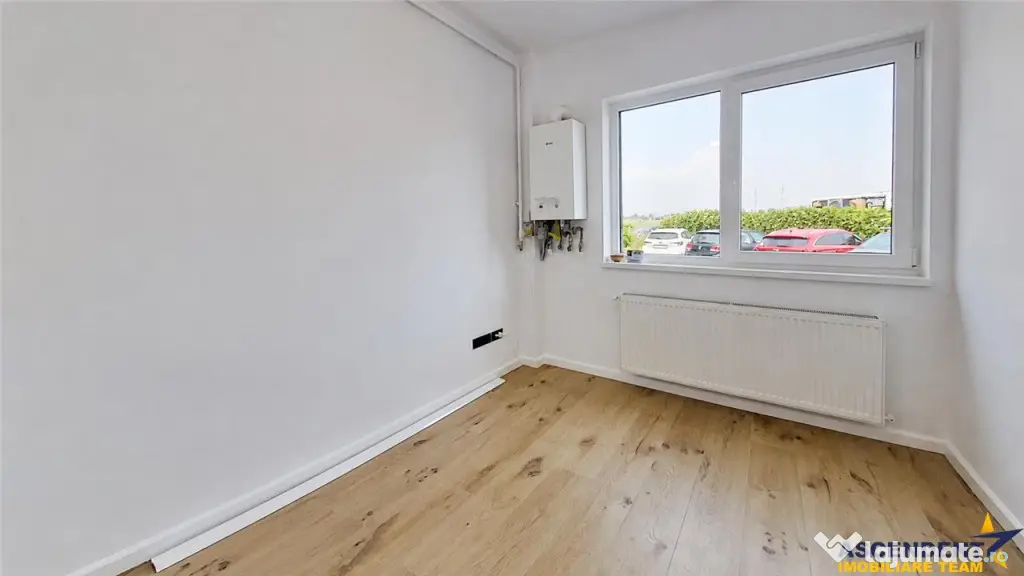 Garsoniera confort lux, totul nou, 40 mp utili, gradina cur
