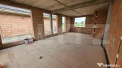 Casa 4 camere 111mp, 440 mp teren. Micro 16