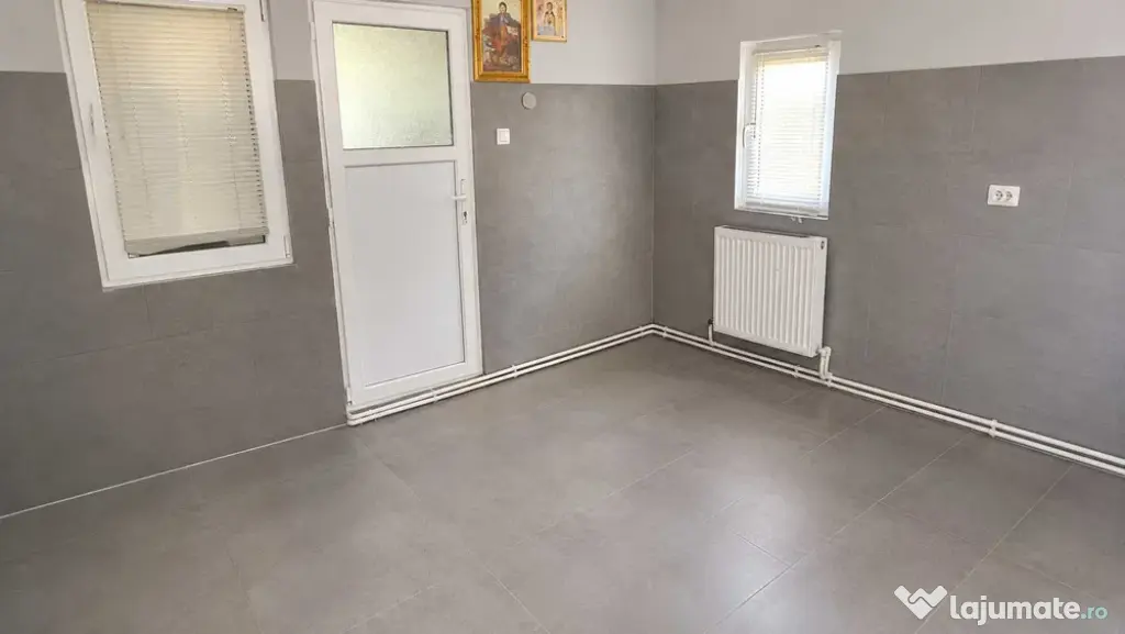 OCAZIE UNICĂ - casa în Ciurbești, liberă pentru mutare imediată