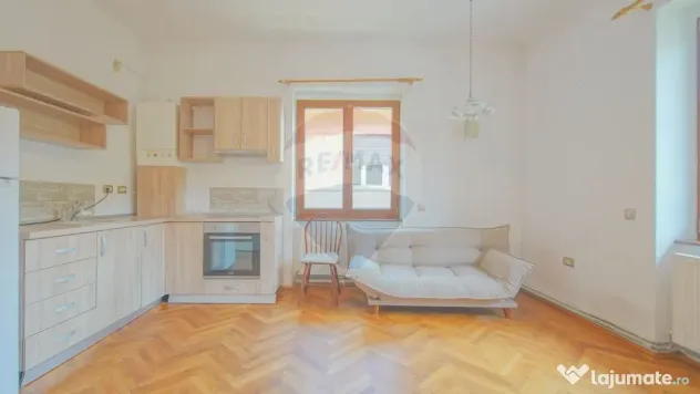 Apartament la Vilă | 2 Camere | Garaj | Lângă AFI Brașov