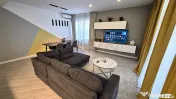 Apartament 3 camere curte 77 mp Pipera loc de parcare inc... 