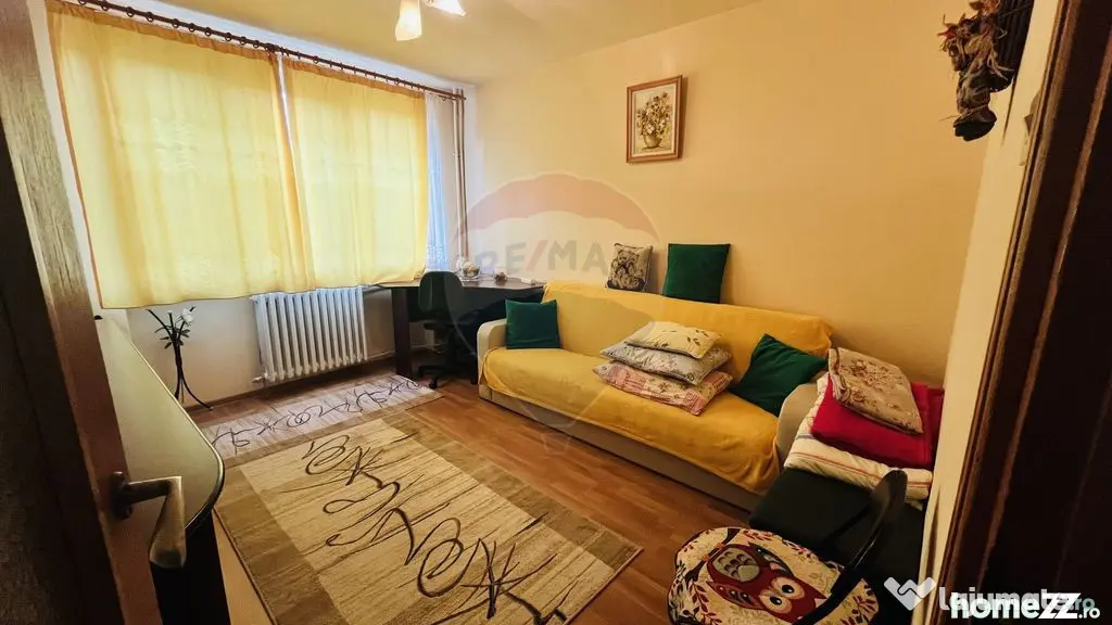 Apartament cu 2 camere de vânzare în zona Rogerius