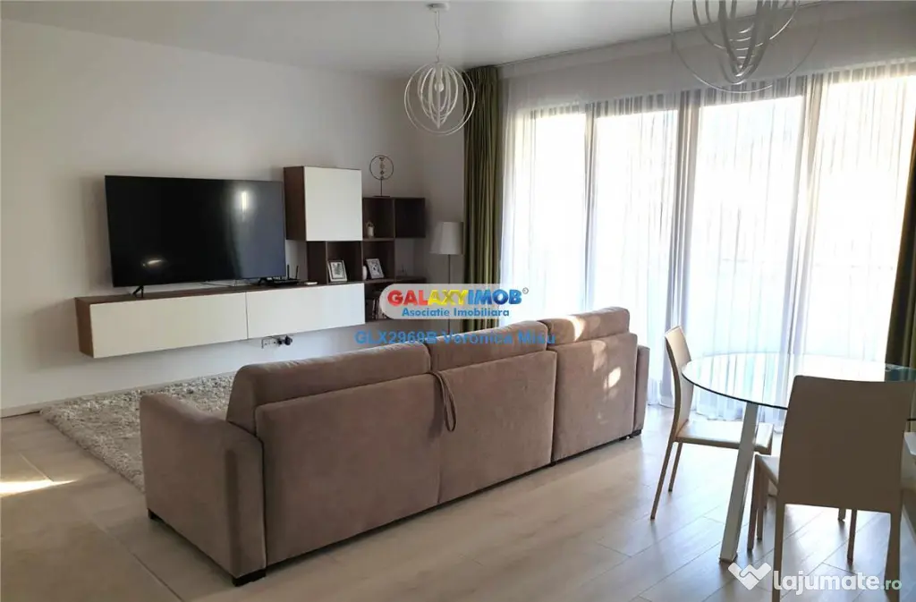 Studio cu gradina proprie , loc de parcare subteran - Soho -