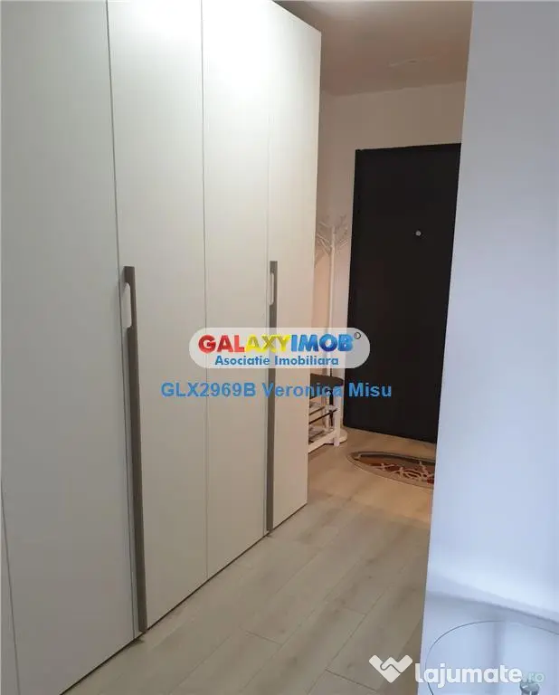 Studio cu gradina proprie , loc de parcare subteran - Soho -