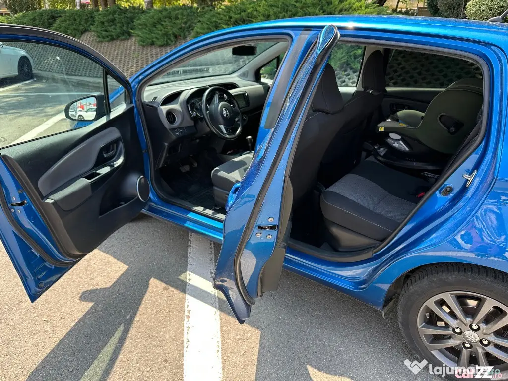 Toyota Yaris Hybrid 2017