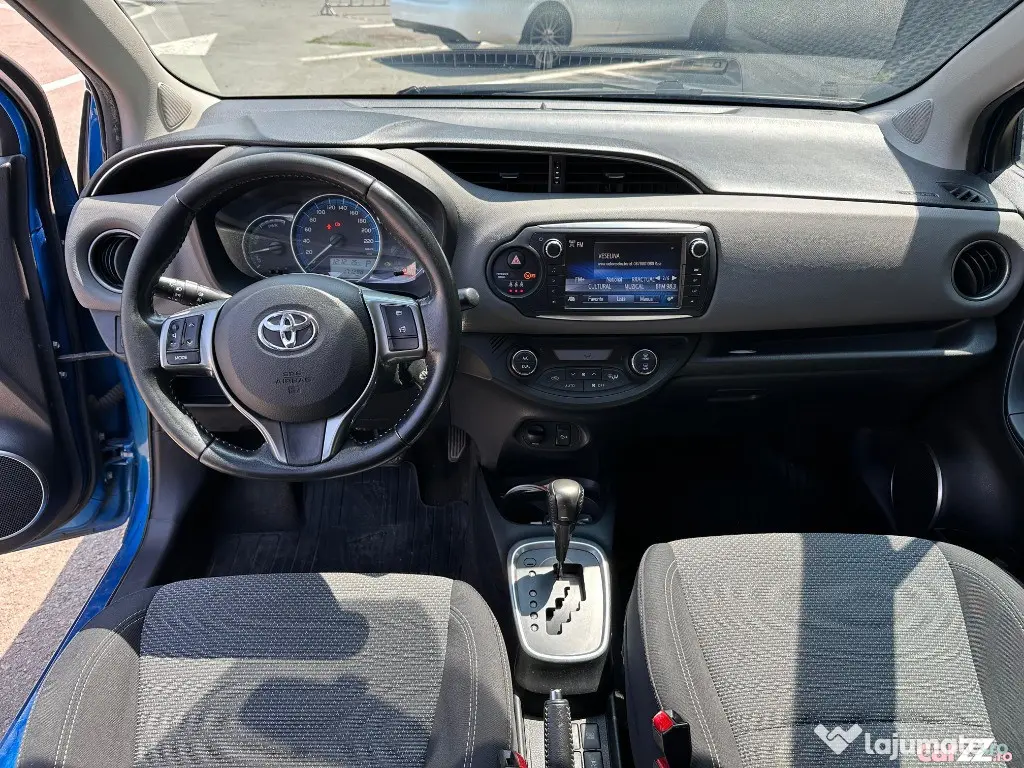 Toyota Yaris Hybrid 2017