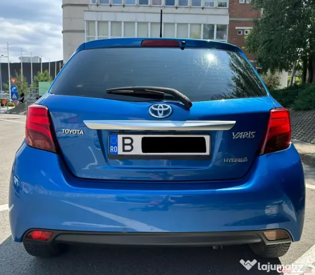 Toyota Yaris Hybrid 2017