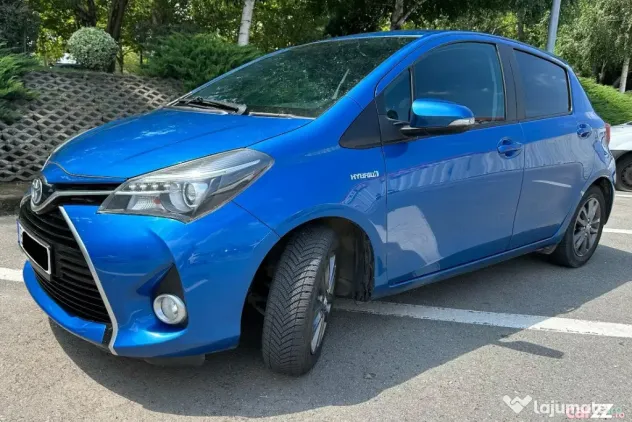 Toyota Yaris Hybrid 2017