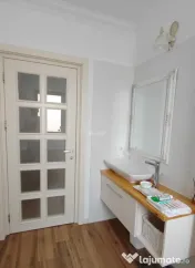 3 CAMERE 2 BAI MOBILAT+ UTILAT 76MP POPAS PACURARI, IASI